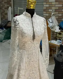 لباس عروس دو دامنه تور و ساتن و دانتل ترک کد ۳۷۸