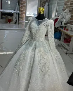 سه کلوش با ساتن زونیکس و تزئینات پفکی