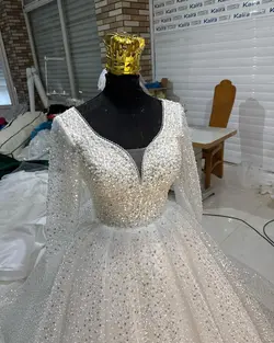 لباس عروس جسمیکو با تزیینات کار دست کد ۳۸۹