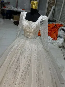 لباس عروس شاین کد ۴۰۲