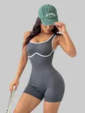 اورال شورتکی زنانه مدل سیملس پشت چین دار نوار دوزی کد 0435