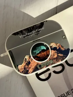 کاور ایرپاد موزیکال نورث فیس ( The North face ) کرومی