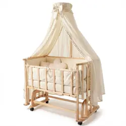 تخت و گهواره 90×90 درجه یک سیسمونی مانی‌نی | جادار، ایمن و مناسب خواب نوزاد