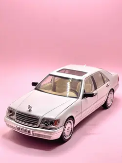 ماکت ماشین فلزی مدل Mercedes Benz S320 مقیاس 1:24