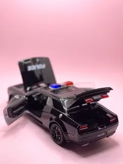ماکت ماشین فلزی Dodge Challenger پلیس مقیاس 1:24