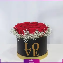 خرید باکس گل رز با 17 شاخه گل سرخبا ارسال رایگان | گلفروشی لوکس انگور