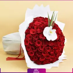 دسته گل رز ولنتاین ژورنالی خاص | گلفروشی بین المللی انگور