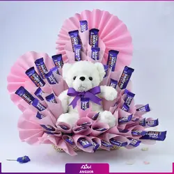 باکس شکلات و عروسک : Dairy Milk Chocolates | انگور