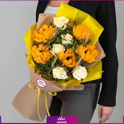 خرید آنلاین دسته گل آفتابگردان با رز سفید زیبا | گلفروشی آنلاین انگور