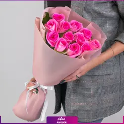 خرید آنلاین دسته گل رز صورتی 11 شاخه با کاغذ | گل فروشی آنلاین انگور