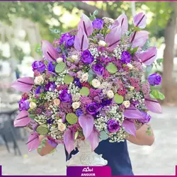 خرید آنلاین جام گل یگانه تم بنفش | مرکز گل و گیاه انگور