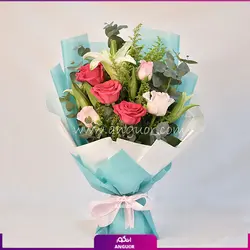 سفارش آنلاین دسته گل به همراه کیک تولد | انگور