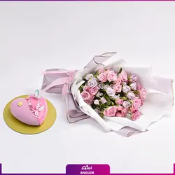 سفارش آنلاین دسته گل رز مینیاتوری به همراه کیک قلبی | انگور