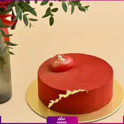 سفارش آنلاین دسته گل رز قرمز به همراه کیک شکلاتی روکش مخمل | انگور