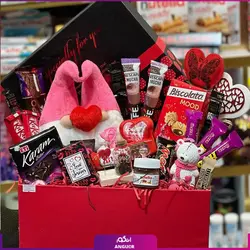 خرید آنلاین باکس شکلات و عروسک کنارم بمان| گلفروشی آنلاین انگور