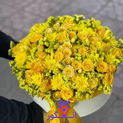 سفار اینترنتی باکس گل سارگل با گلهای رز زرد از گل فروشی آنلاین انگور