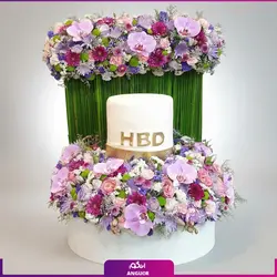 باکس گل تولد ویهان همراه با بادکنک آرایی و کیک یک کیلویی| گل فروشی آنلاین انگور