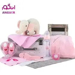 پیک هدیه برای نوزاد دختر (ارسال هدیه به سوئد ) | انگور