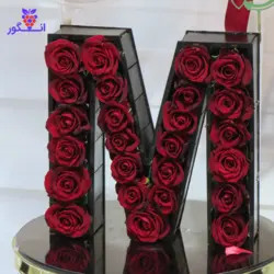 خریدآنلاین باکس گل آنیل| باکس حرف mوبادکنک آرایی ویژه تولدتم قرمز