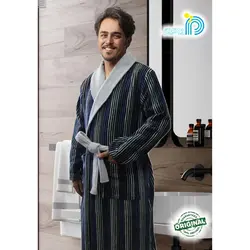 حوله پالتویی کلاه دار پرهام پودایران