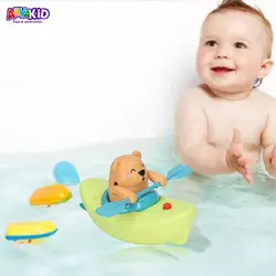 قایق و خرس پارو زن