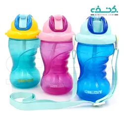 لیوان نی دار کودک وی کر