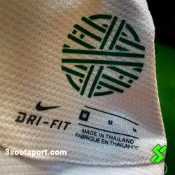 لباس کلاسیک آستین بلند دوم پرتغال 2012 - پیراهن تک