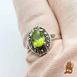 انگشتر زنانه نگین زبرجد معدنی
