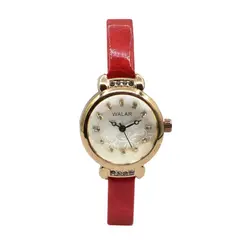 ساعت مچی عقربه ای زنانه والار بند قرمز