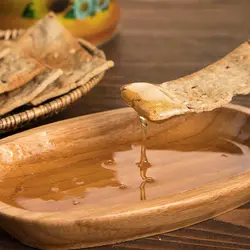 عسل طبیعی آذرکندو - 1.5 کیلوگرم