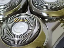 ماشین ریش تراش سه تیغ نورلکو مدل RQ-8375