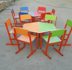 میز و صندلی ذوزنقه