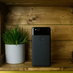 گوشی موبایل گوگل مدل Pixel 2 ظرفیت 128 گیگابایت - فروشگاه اینترنتی آراد موبایل