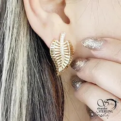 خرید و قیمت گوشواره برگ برند ژوپینگ طرح طلا کد 14306 | خرید گوشواره میخی گوی درشت برند استیل در فروشگاه زیورآلات استرلینگ