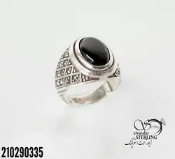 انگشتر نقره مردانه نگین مشکی اونیکس