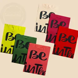 تیشرت کلاهدار و شلوار moment