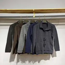 ژاکت بافت جلو دکمه