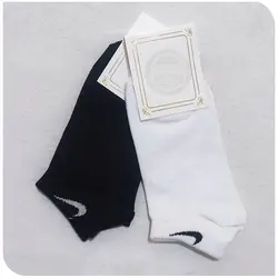 جوراب مچی طرح نایک