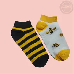 جوراب طرح زنبور