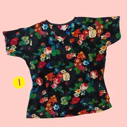 تیشرت نخی ۲ دکمه گلدار