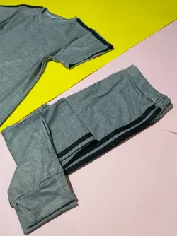 تیشرت و شلوار نواردار