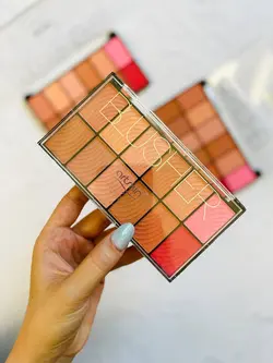 پالت رژگونه ارت اسکین