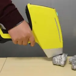 دستگاه XRF مدل True X800 - تجهیزات آزمایشگاهی زیست دهش خاورمیانه