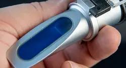 رفرکتومتر چشمی مدل ATAGO MASTER-53Pα تجهیزات آزمایشگاهی زیست دهش خاورمیانه