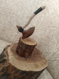 تبر چوبی - فروشگاه اینترنتی صنایع دستی آردا کالا