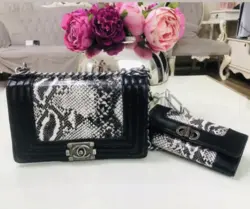 ست کیف دوشی و کیف پول چرمی زنانه - فروشگاه اینترنتی صنایع دستی آردا کالا