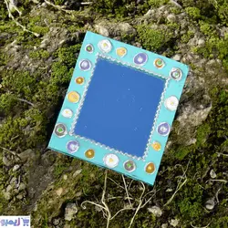 آینه آرایشی کوچک