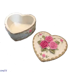 جعبه جواهرات رزینی مدل قلبی