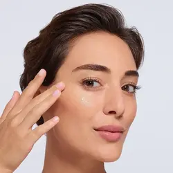 سرم ضد چروک و پرکننده لورال مدل رویتالیفت فیلر حجم 30 میل - فروشگاه اینترنتی زیبا شاپ