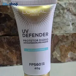 کرم ضد آفتاب چین وچروک بی رنگ لورآل UV Defender مرطوب کننده - فروشگاه اینترنتی زیبا شاپ